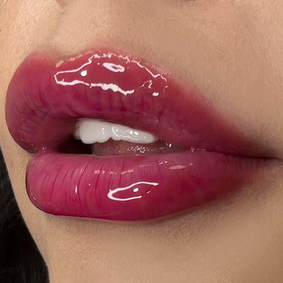 Layla Cosmetics Glossami Hot Plumper - Lip Gloss No 3 - Luciu de Buze pentru Volum