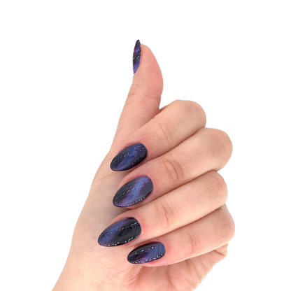 Layla Cosmetics Cat Eye Gel Polish N.7 Seven Lives - Oja Semipermanenta Efect Cat Eye