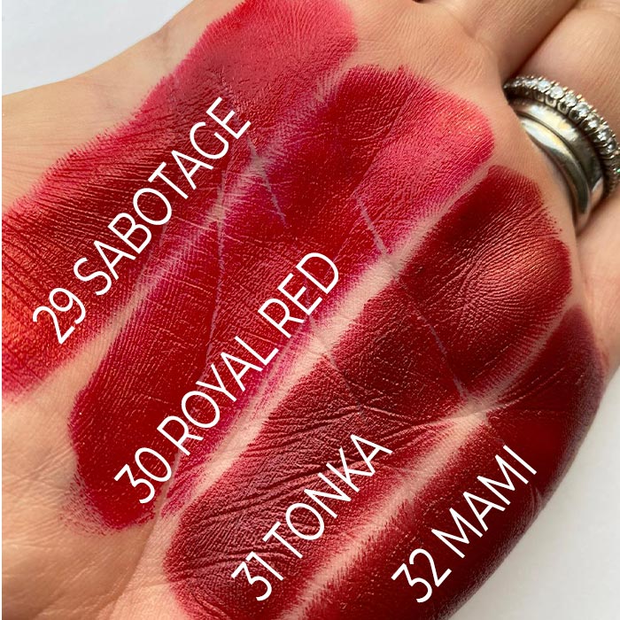 Layla Cosmetics Immoral Shine Lipstick No 30 Royal Red - Ruj Intens Hidratant
