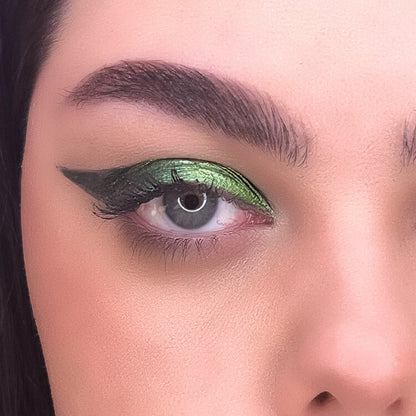 Layla Cosmetics Rarity Trichrome Liquid Eyeshadow N. 5 MALACHITE – Fard de Ochi